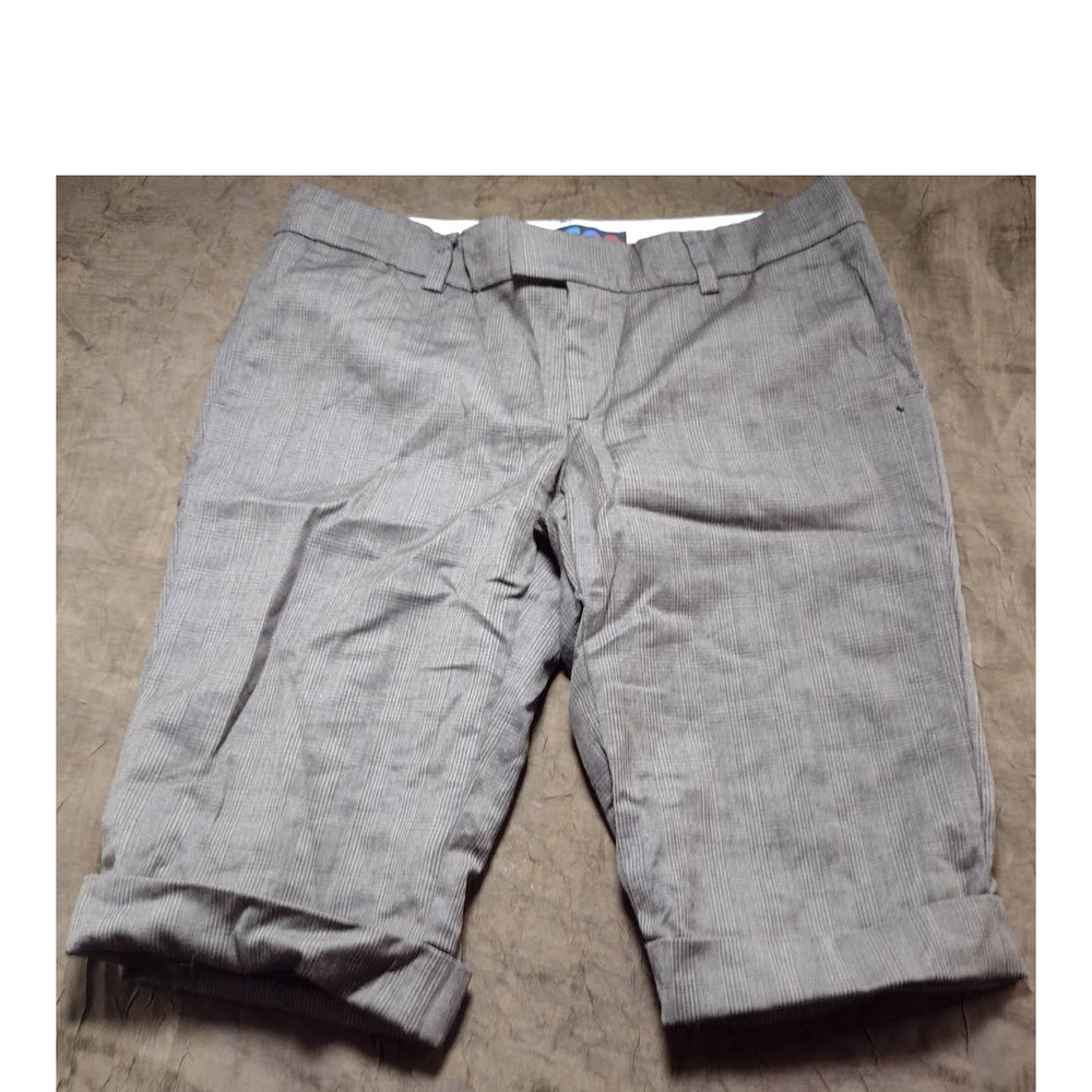 Johnson Women's Dress Bermuda Shorts Size 4